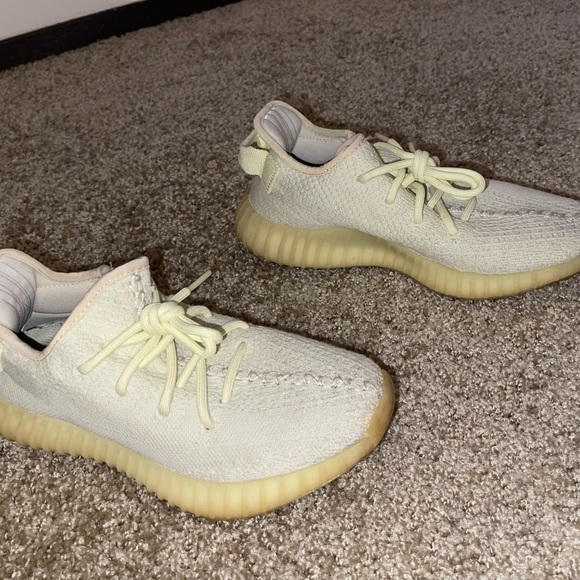 Yeezy boost 350 butter - Picture 2 of 5